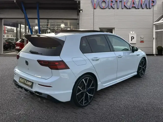 Volkswagen Golf R