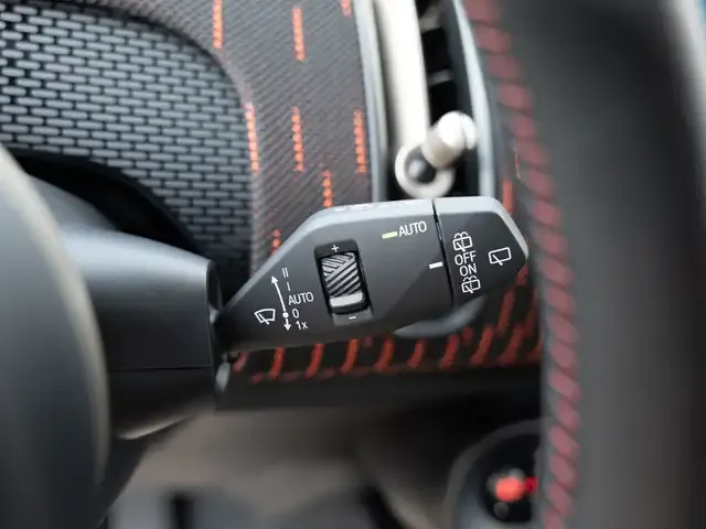 MINI John Cooper Works Countryman