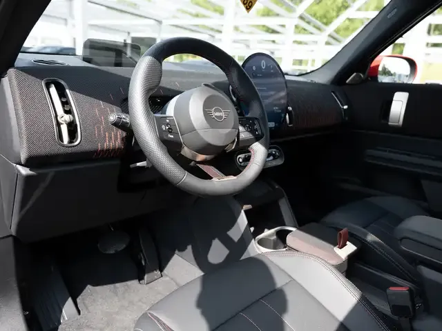 MINI John Cooper Works Countryman