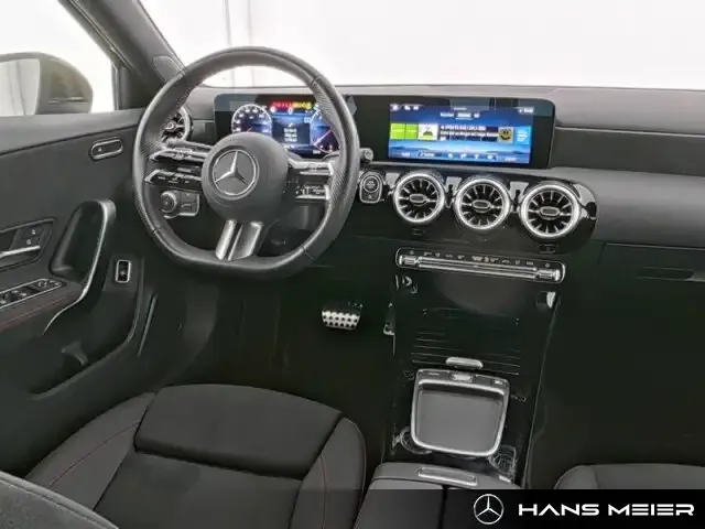 Mercedes-Benz A 220
