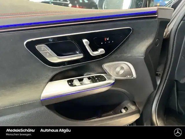 Mercedes-Benz EQE 53
