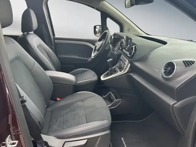 Mercedes-Benz Sonstiges