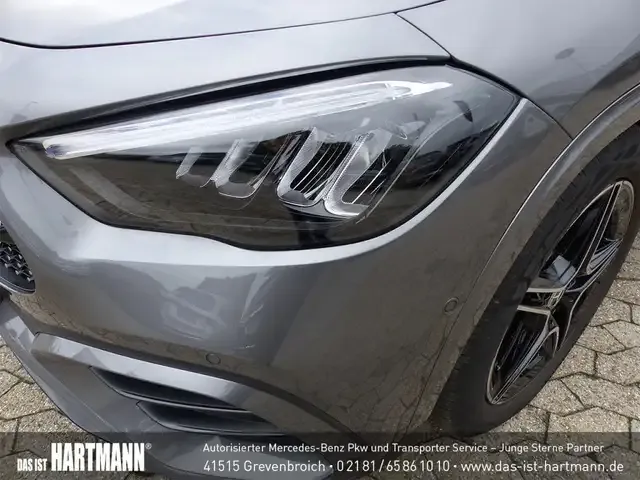Mercedes-Benz GLA 200