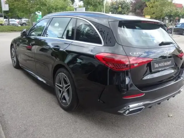 Mercedes-Benz C 220