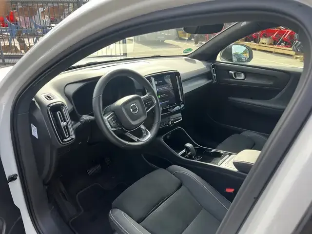 Volvo C40