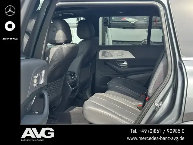 Mercedes-Benz GLS 400
