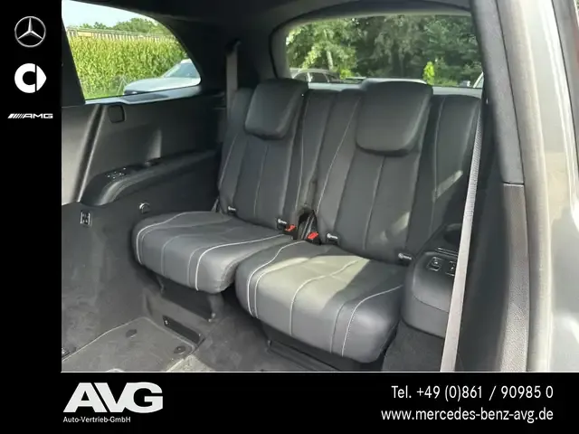 Mercedes-Benz GLS 400