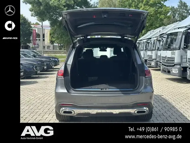 Mercedes-Benz GLS 400