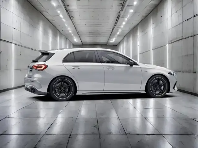 Mercedes-Benz A 45 AMG