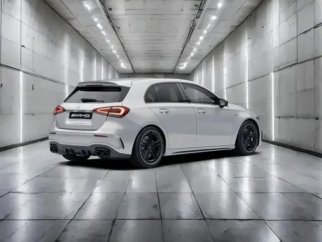 Mercedes-Benz A 45 AMG