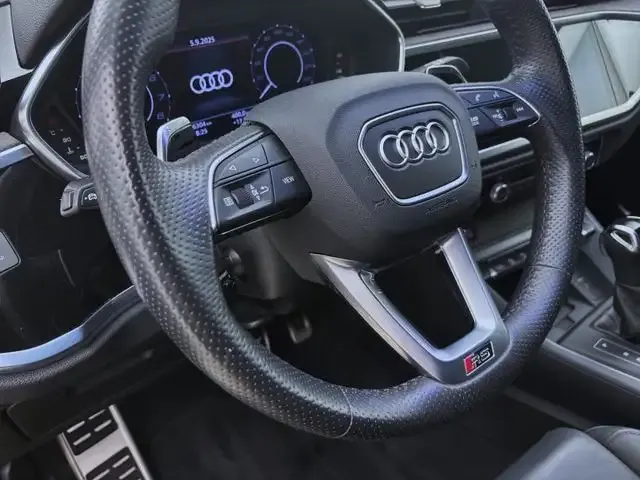 Audi RS Q3