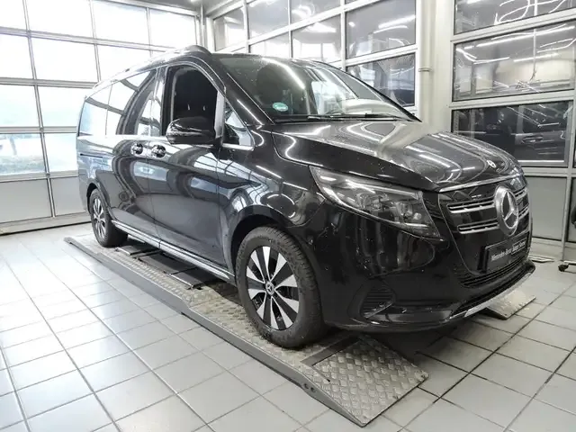 Mercedes-Benz EQV 250