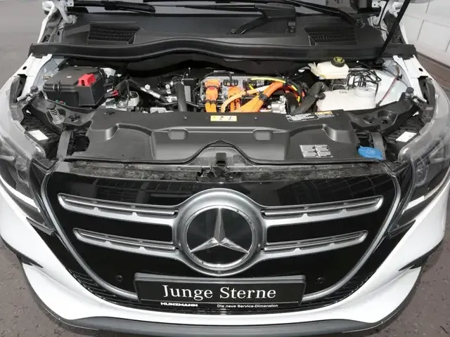 Mercedes-Benz EQV 300