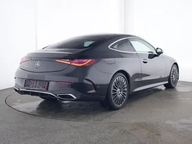 Mercedes-Benz CLE 220