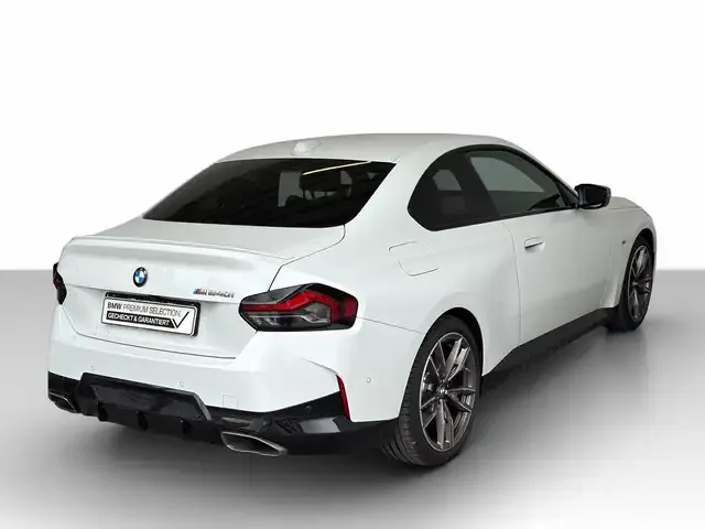BMW 240