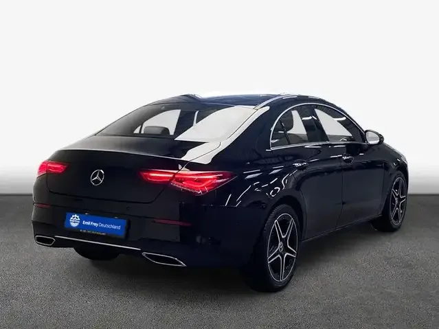 Mercedes-Benz CLA 180