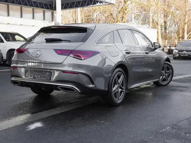 Mercedes-Benz CLA 250
