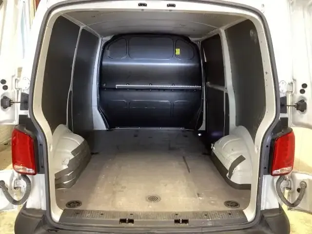 Volkswagen T6.1 Transporter