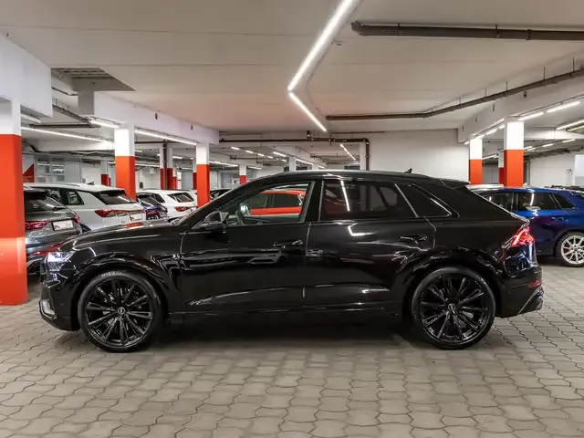 Audi SQ8