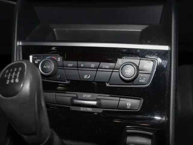BMW 216