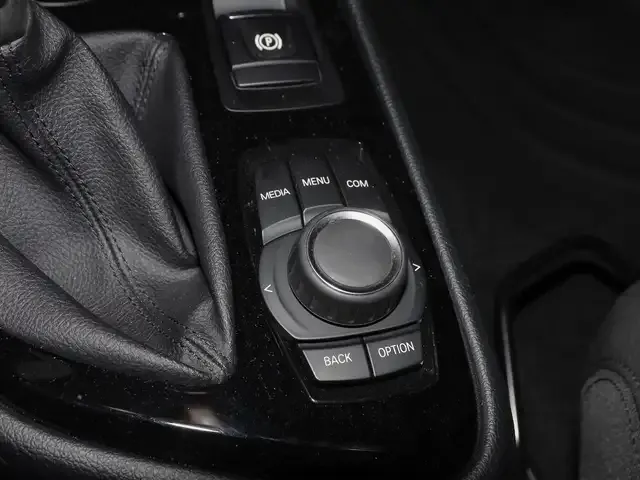 BMW 216