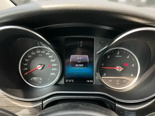 Mercedes-Benz V 300