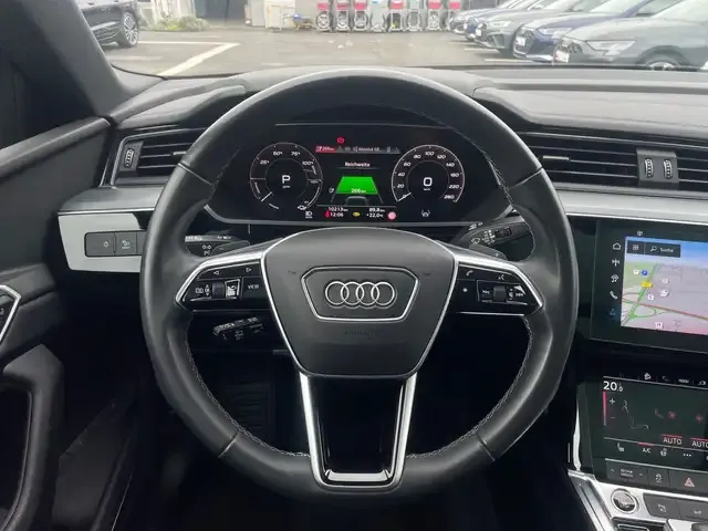 Audi Q8 e-tron