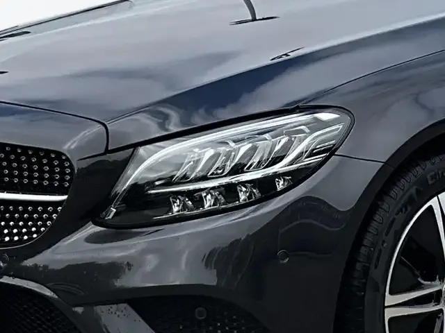 Mercedes-Benz C 180