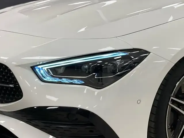 Mercedes-Benz CLA 200