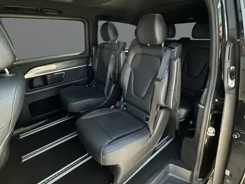 Mercedes-Benz EQV 300