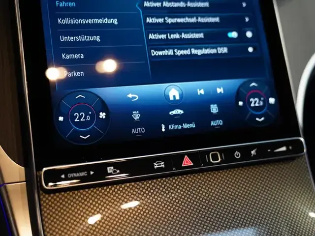 Mercedes-Benz GLC 220