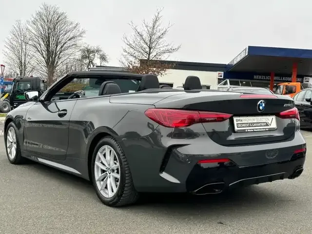 BMW 440
