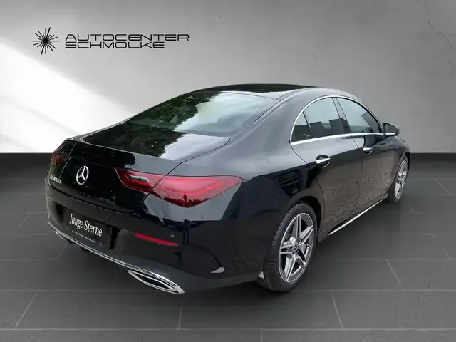 Mercedes-Benz CLA 180