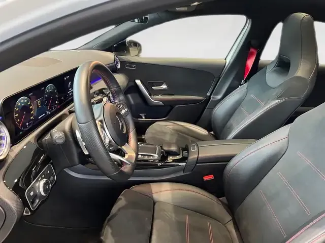 Mercedes-Benz A 35 AMG