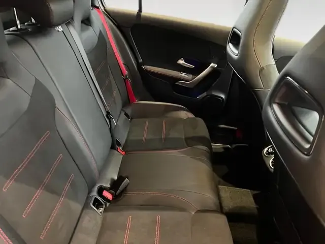 Mercedes-Benz A 35 AMG