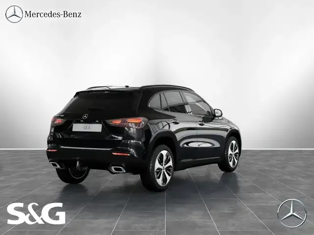 Mercedes-Benz GLA 180