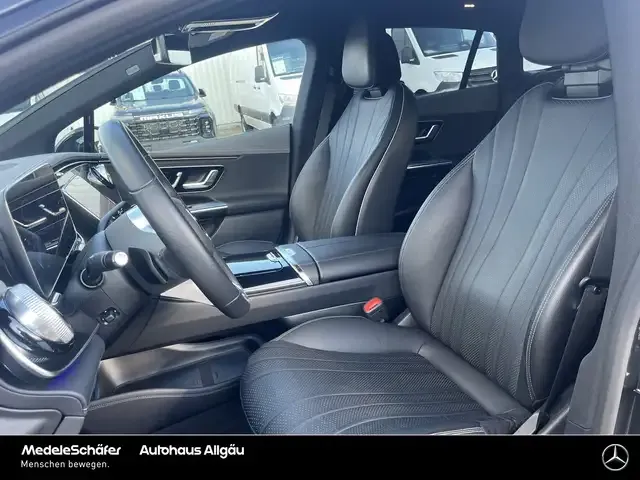 Mercedes-Benz EQE 500