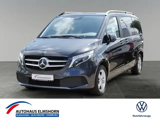 Mercedes-Benz V 220