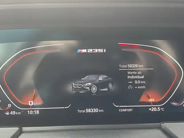 BMW 235