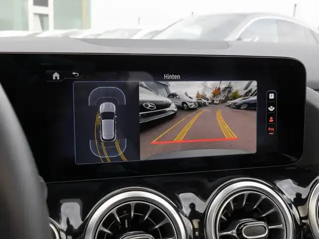 Mercedes-Benz EQA 350