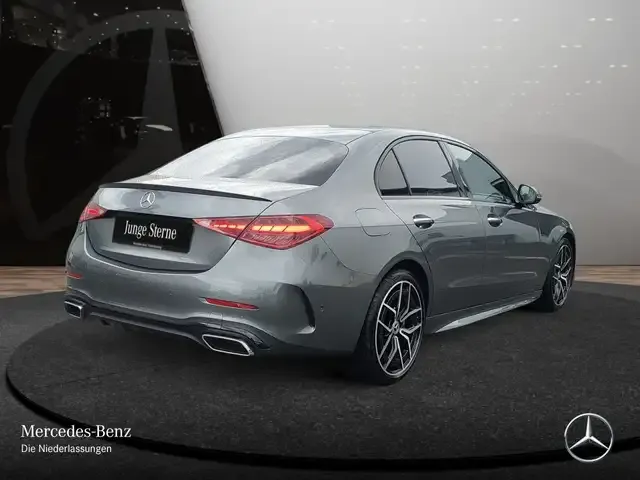Mercedes-Benz C 180