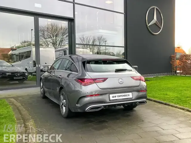 Mercedes-Benz CLA 200