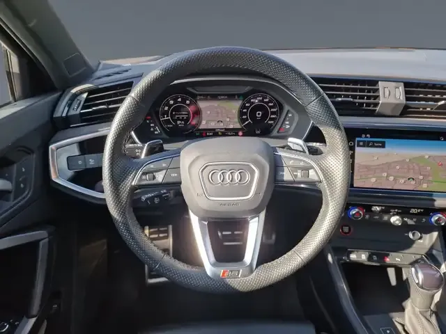 Audi RS Q3