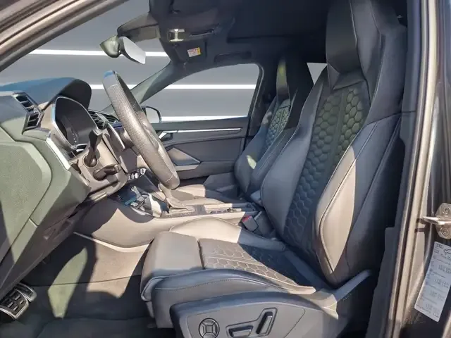 Audi RS Q3