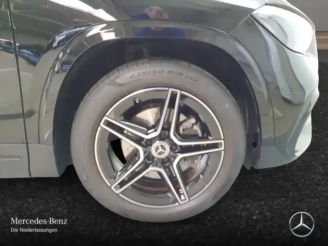 Mercedes-Benz GLA 250