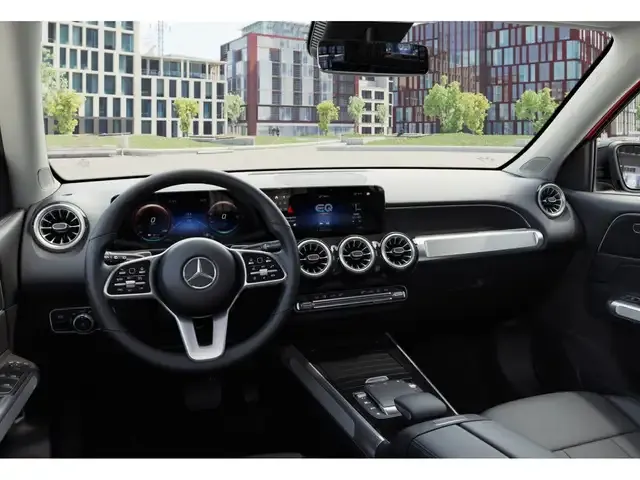 Mercedes-Benz EQB 300