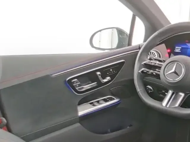 Mercedes-Benz EQE 350