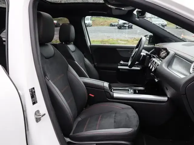 Mercedes-Benz EQA 350