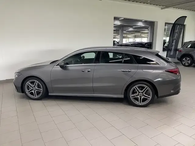 Mercedes-Benz CLA 180