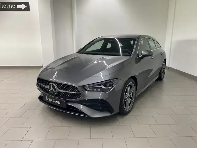 Mercedes-Benz CLA 180